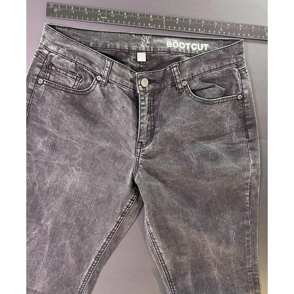 New York & Company Low Rise Bootcut Jeans Women's Size 8 Stretch Fit Y2K Black